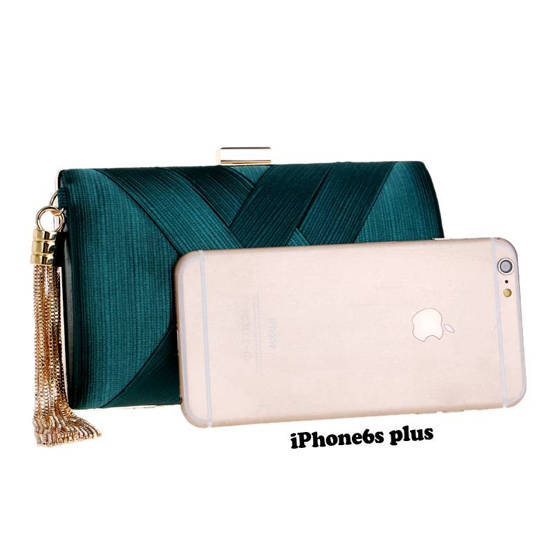 Women's Metal Tassel Clutch Bag