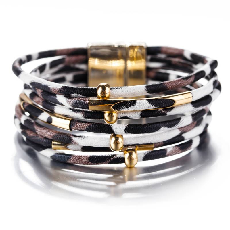 Women's Multilayer Leopard Patterned Leather Bracelet Women's Multilayer Leopard Patterned Leather Bracelet